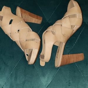 Lucky Brand Pexx Sunstroke leather sandals